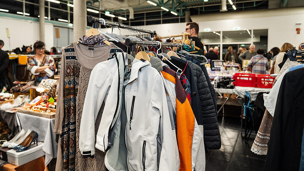 Nacht-, Antik- und Trödelmarkt