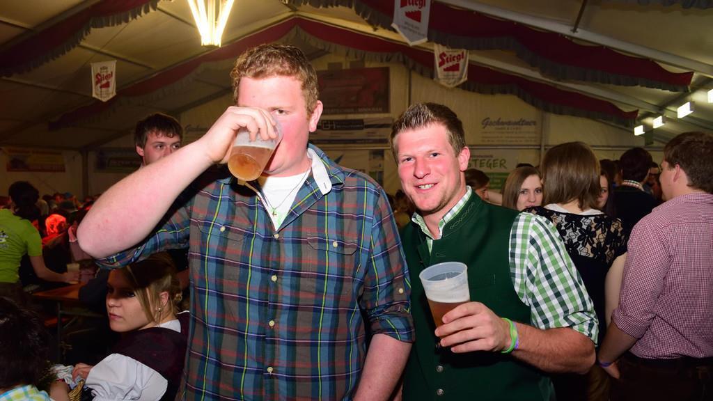 Sagler Bierzelt, FR, II