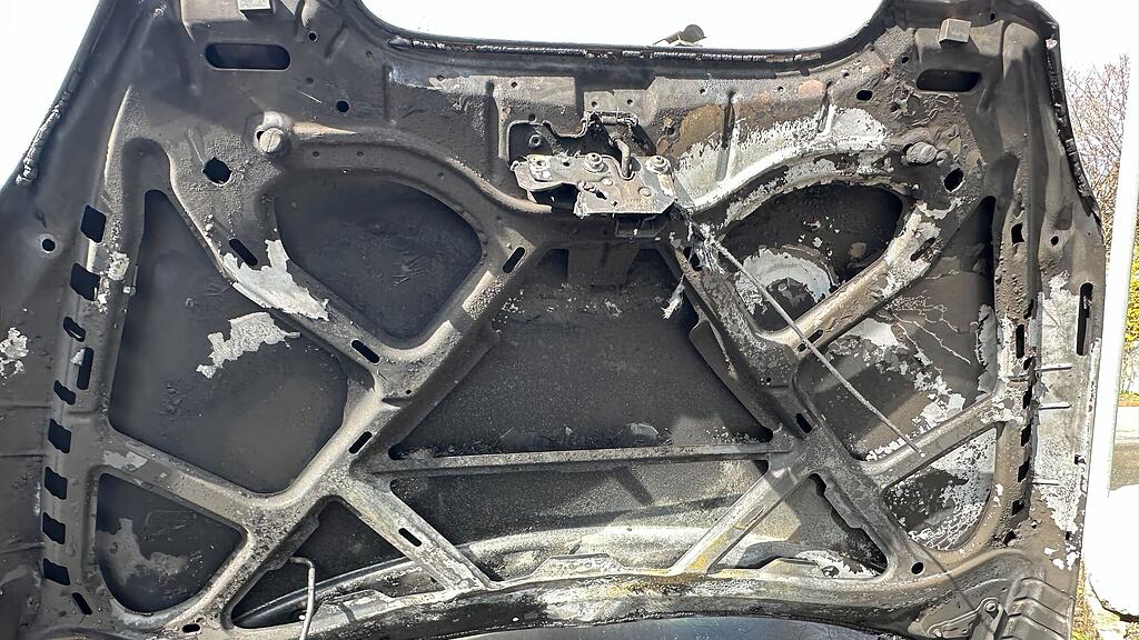 Pkw-Brand in Bad Vigaun