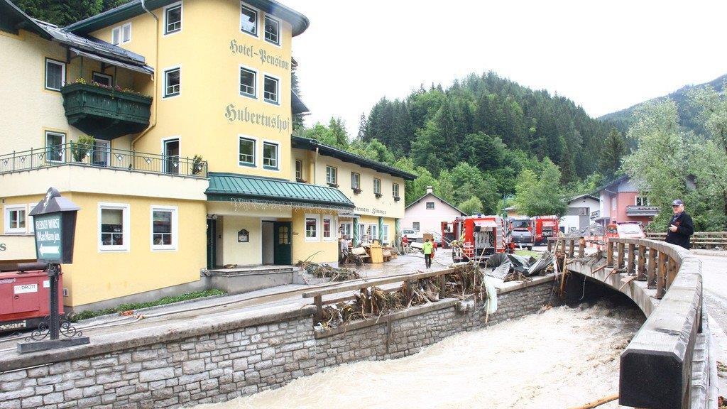 Verwüstung in Hüttau