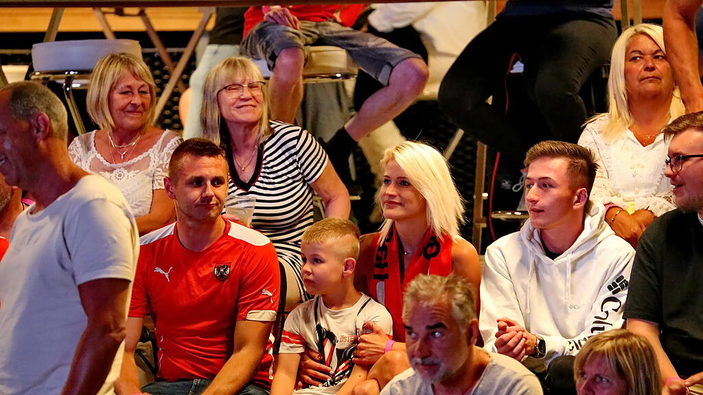 20210626-fmt_Pubilc_Viewing_im_Sternbr\u00e4u_und_ASK-PSV_Sportplatz_KJ027.JPG
