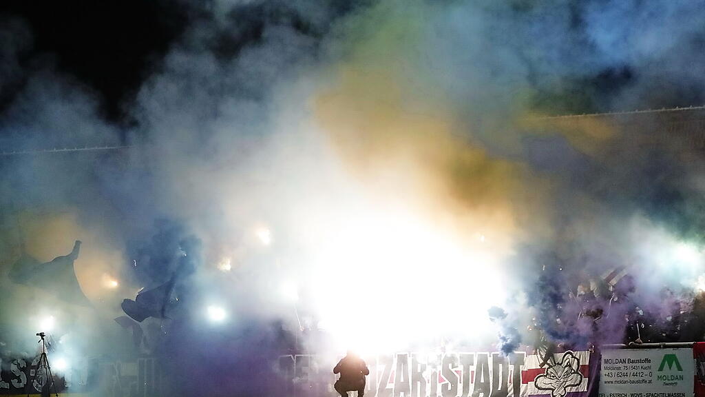 Kuchl, Austria Salzburg, Regionalliga, Fans, Bengale
