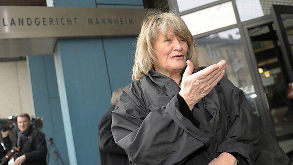 Schwarzer lässt der Fall Kachelmann nicht los