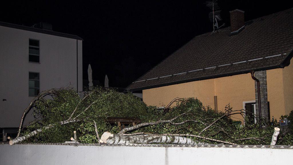 Sturm: Feuerwehren in Salzburg im Großeinsatz