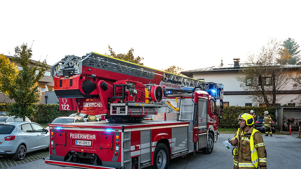Feuerwehr \u00dcbung im Thalgauer Seniorenheim