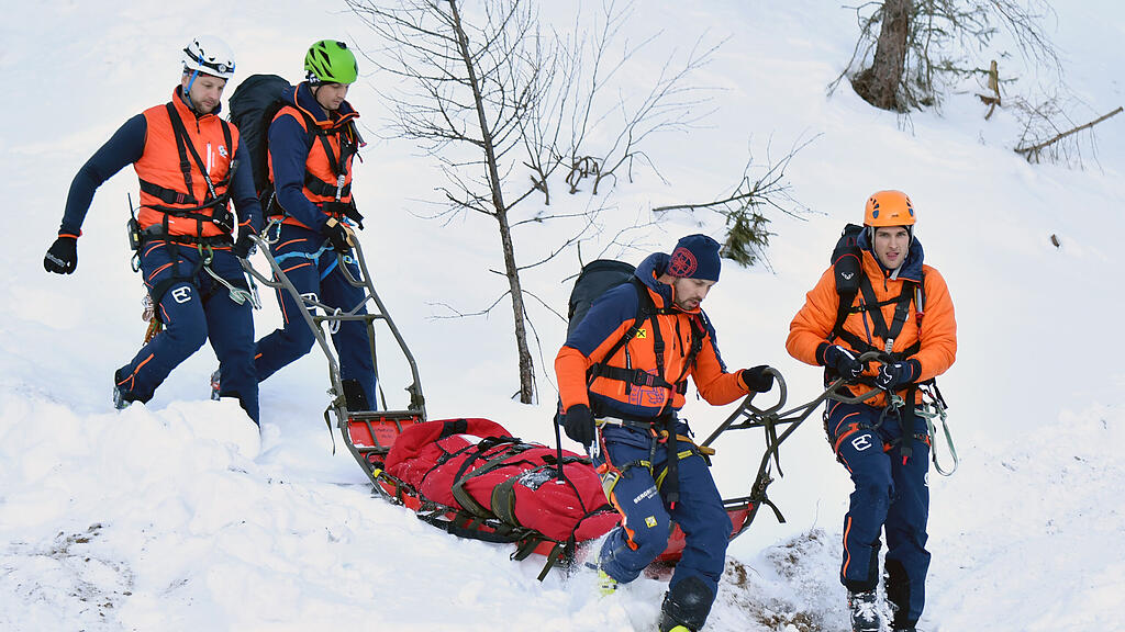 Bergrettung, Bergung, Skiunfall, Akia, SB