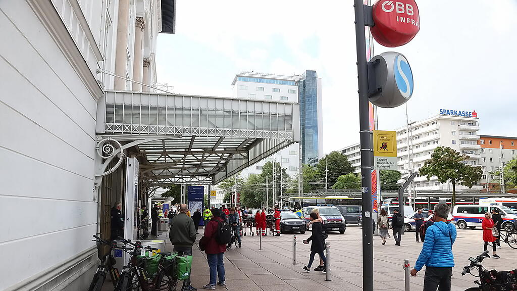 Herrenloser Koffer HBF