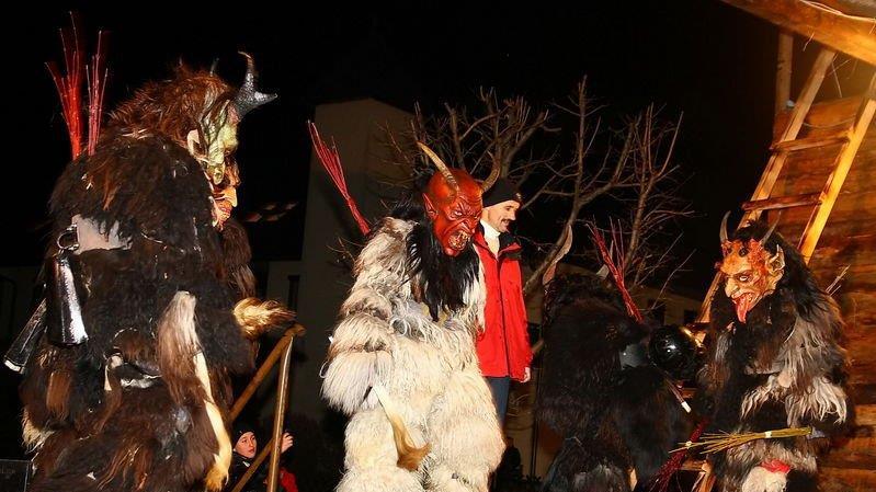 Krampusse in Niederalm