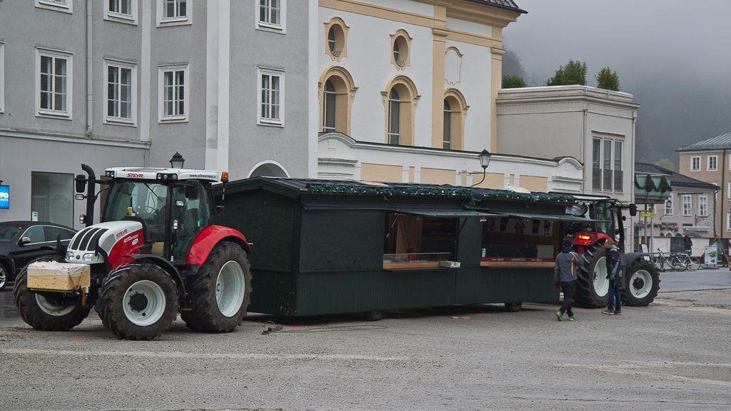 Salzburger Christkindlmarkt 2016: Aufbau gestartet, I