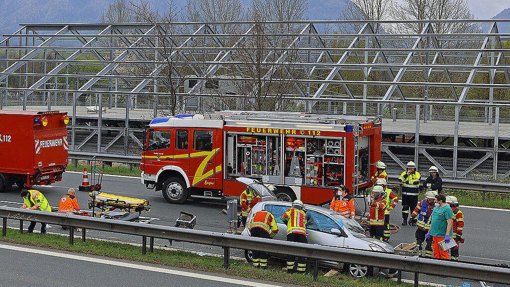 Unfall A8 Piding Geisterfahrerin