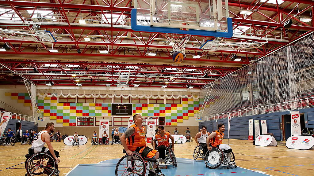 Rollstuhl-Basketball