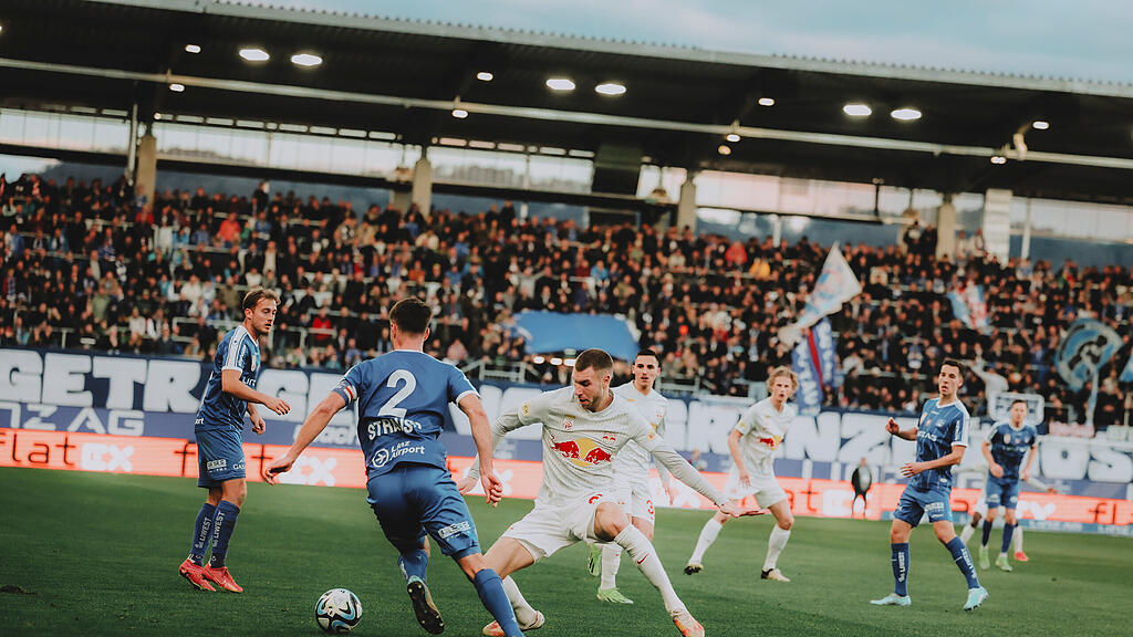 Blau-Weiß Linz, Red Bull Salzburg