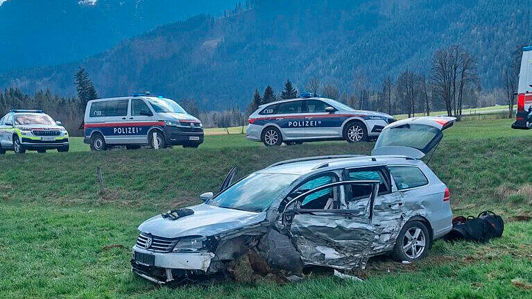 Fünf Verletzte bei Crash in Maishofen