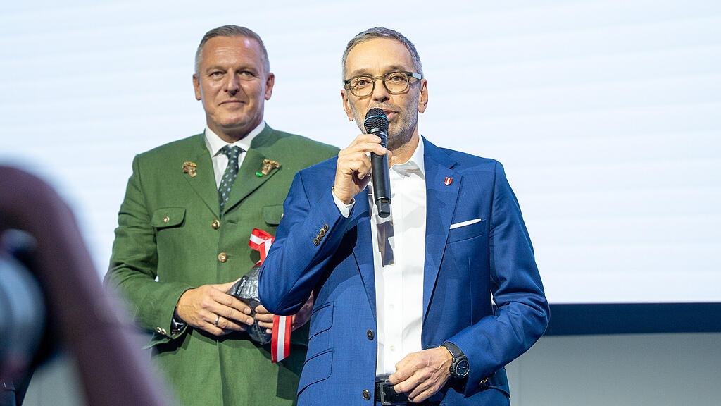 FPÖ Parteitag im Messezentrum