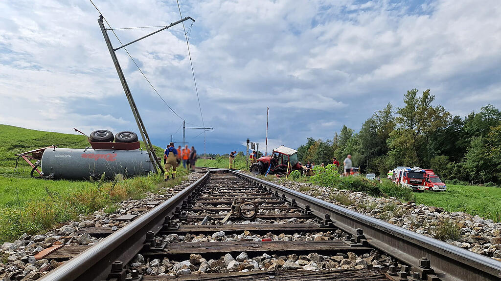 Crash Traktor Lokalbahn Bergheim