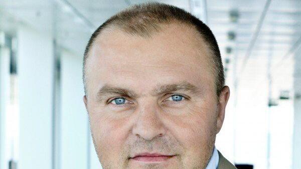 Die hohe Verschuldung komme aus der "Expansion nach Südosteuropa und in andere Länder", so CEO Arnold Schiefer.