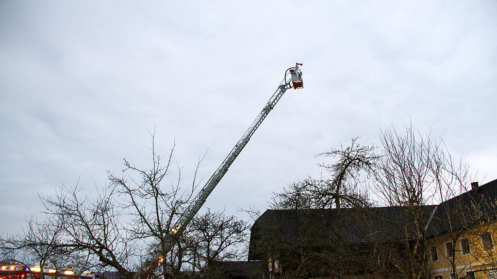 Groß-Übung der Feuerwehren in Oberndorf