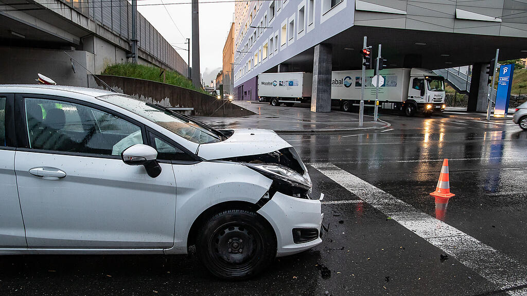 Unfall Rudolf-Biebl-Straße