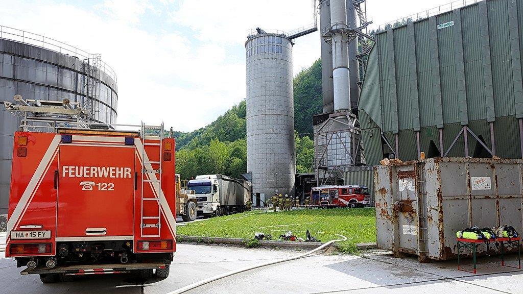Leube: Feuerwehr im Großeinsatz