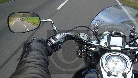 Der Motorradfahrer erlag noch an der Unfallstelle seinen schweren Verletzungen.