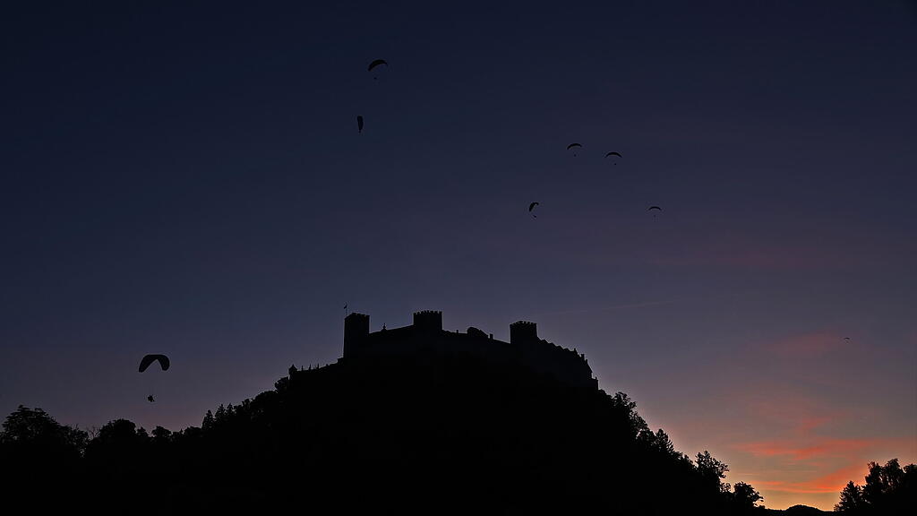 Festungsflug der Paragleiter