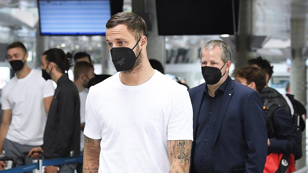 EM_\u00d6sterreich_Flughafen_Arnautovic