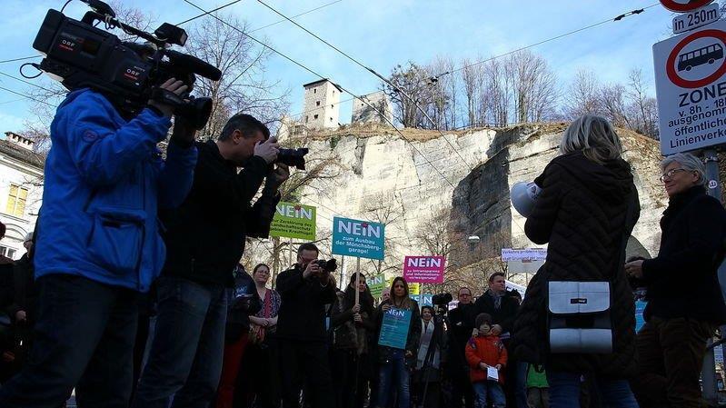 Demo gegen Mönchsberggaragen-Ausbau, I