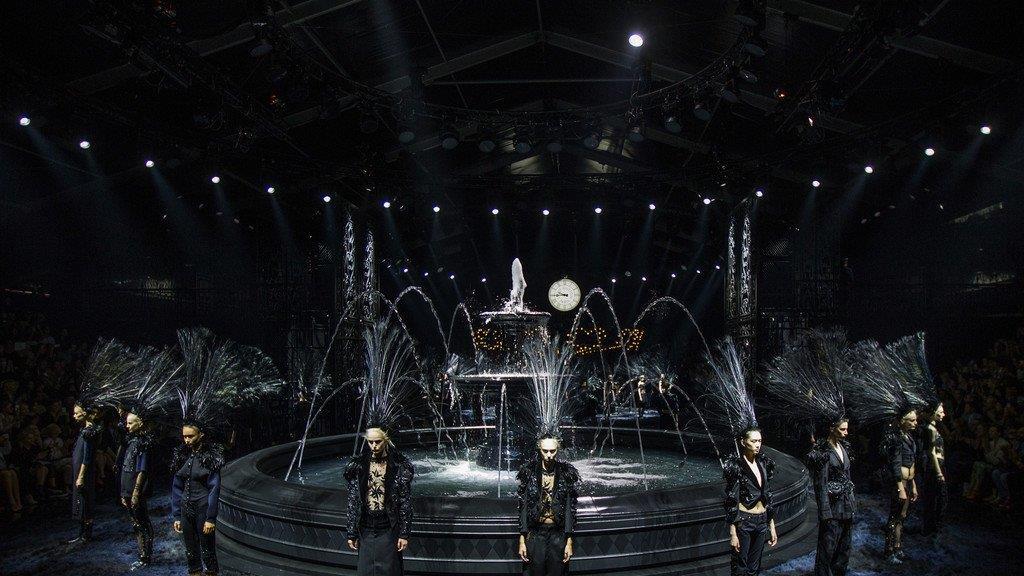Pret-a-porter: Louis-Vuitton-Schau in Paris
