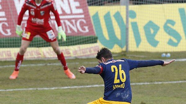 Salzburg tat sich gegen Wolfsberg schwer
