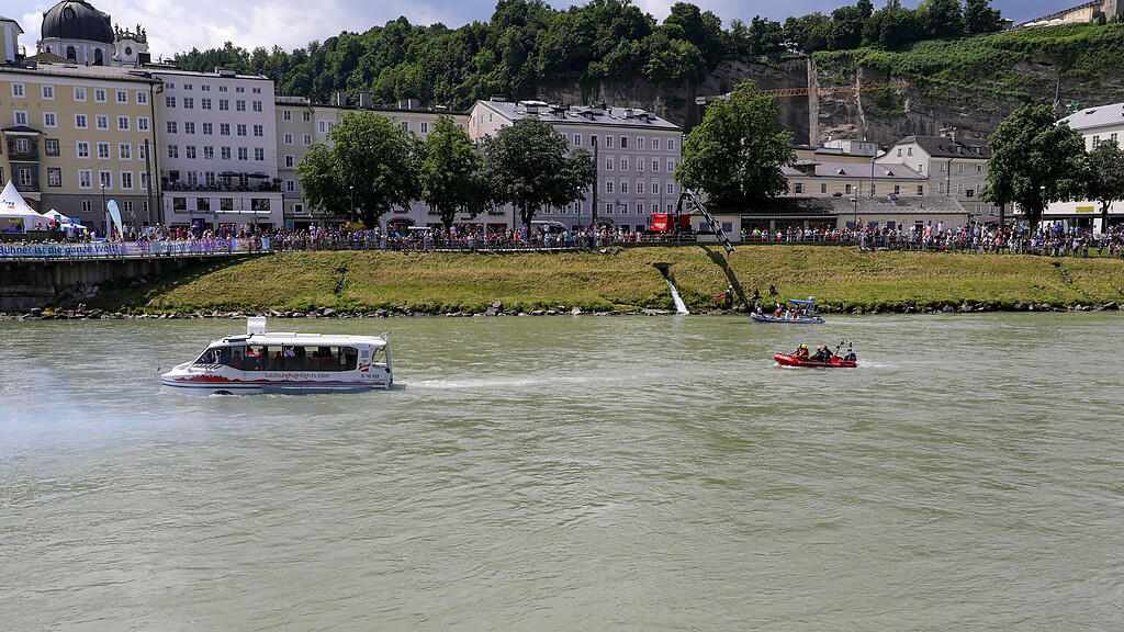 Stadtfest Samstag, Einsatzübung auf der Salzach