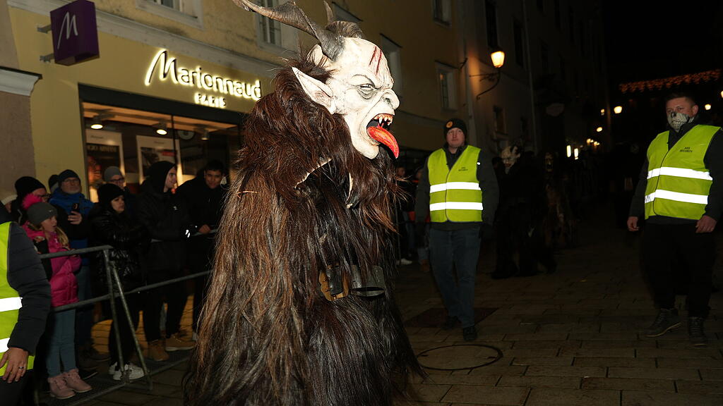 Krampuslauf in Hallein