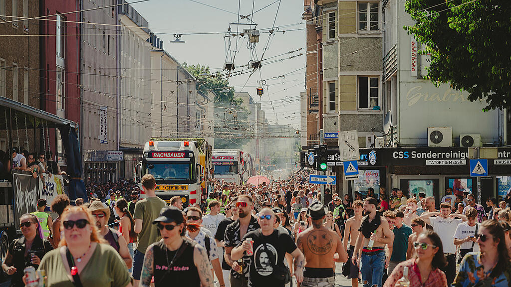 Unite Parade