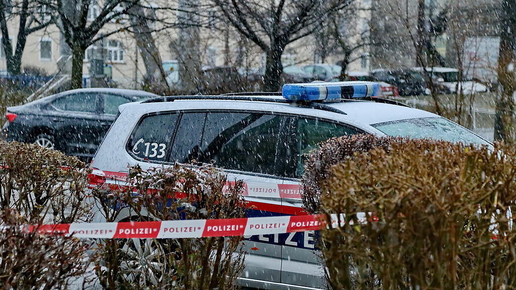 20231222_fmt__Prügelei_im_Lift_KJ004.JPG
