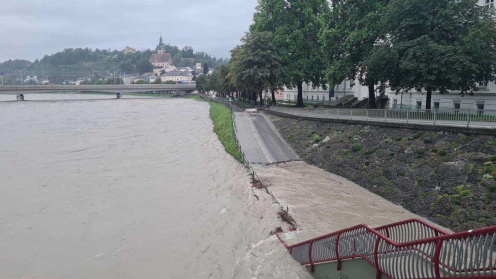 Pegel steigen nach Dauerregen: Radunterführungen in Salzburg-Stadt gesperrt