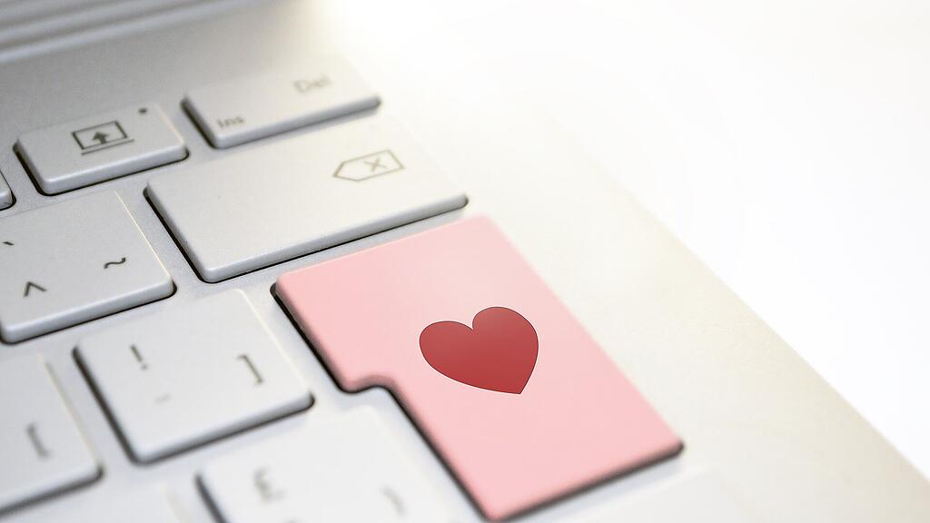 symb_lovescam