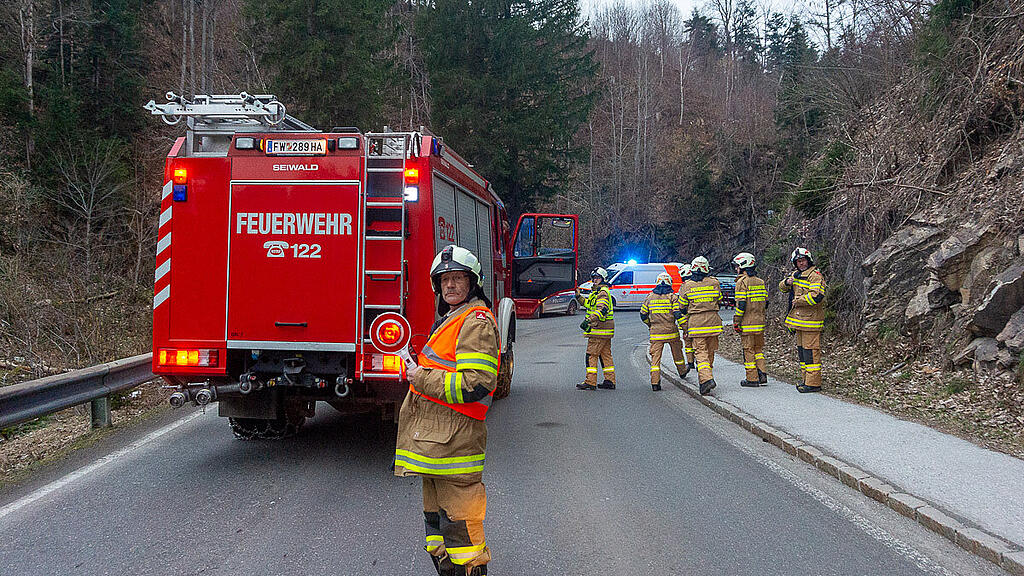 Frontalcrash auf B166 in Annaberg