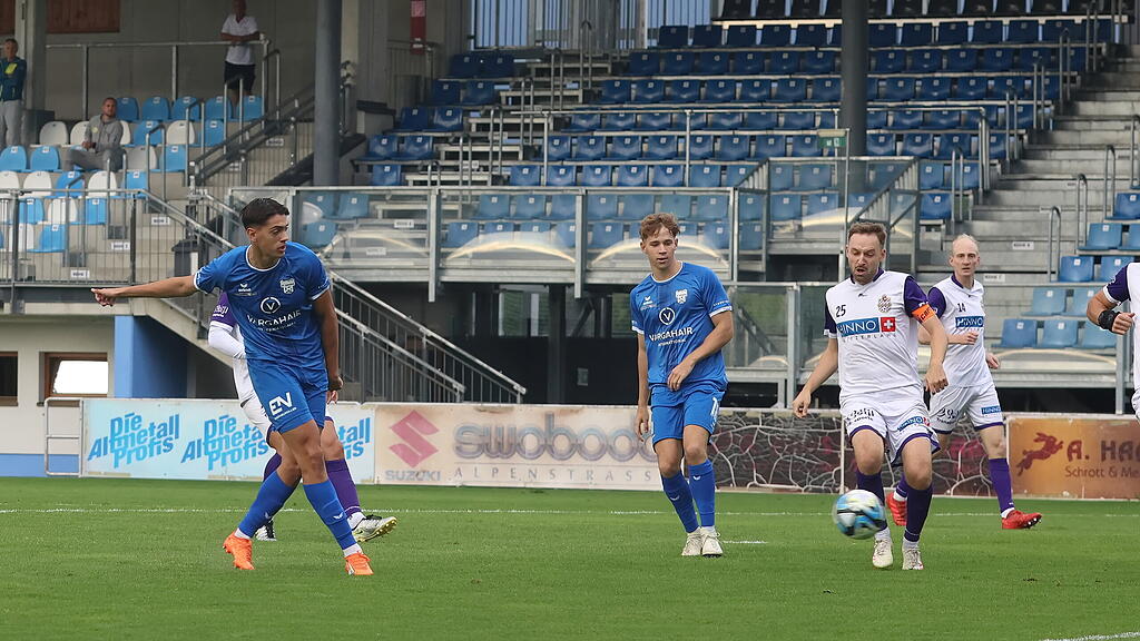 Salzburger Liga: Grödig gegen Hallwang