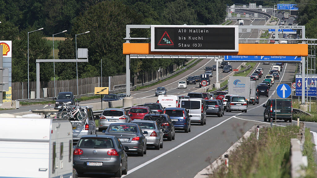 Stau, A10, Urlauberreiseverkehr, Reiseverkehr, Autobahn, Tauernautobahn, SB