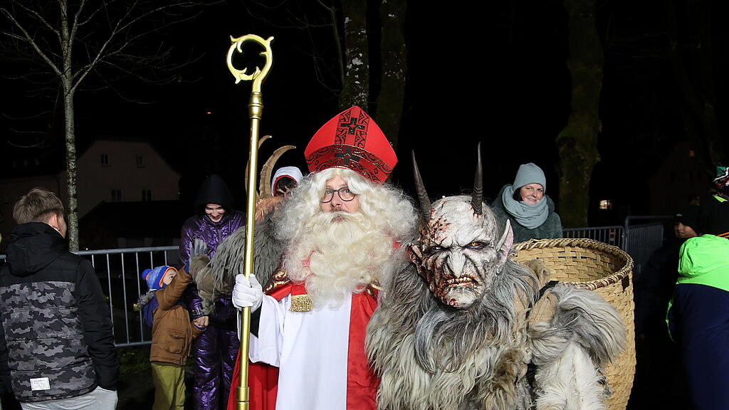 St. Leonhard Krampus-Show beim Untersberg