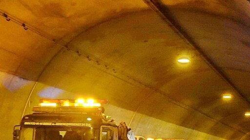 Massenkarambolage im Hieflertunnel