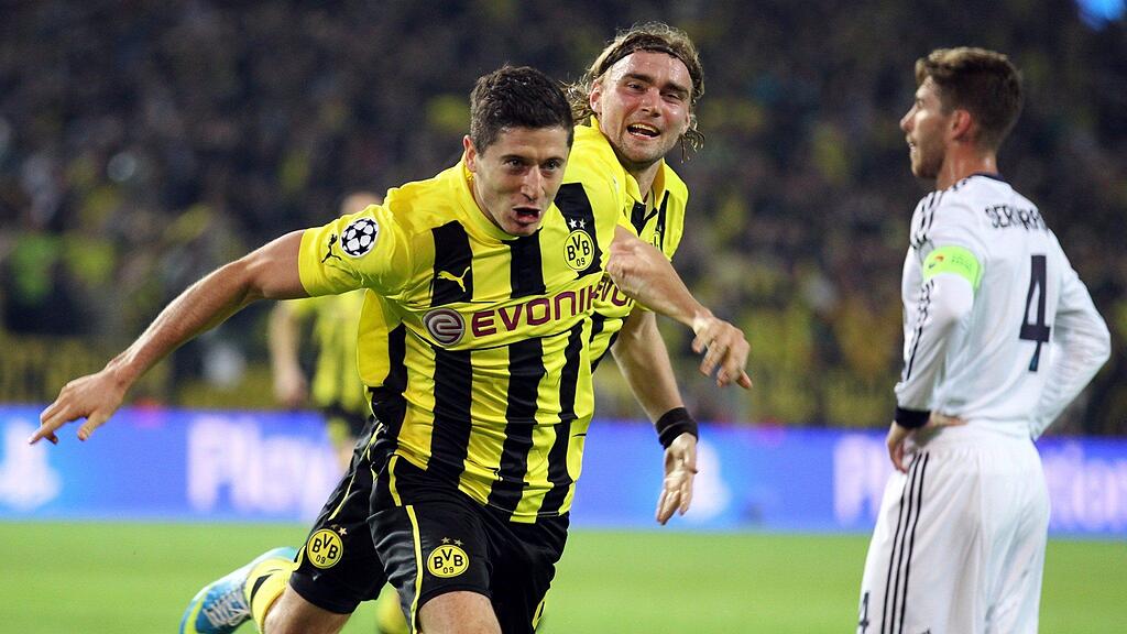 Gerüchte um Lewandowski-Wechsel nehmen kein Ende - Bayern dementiert, keine Stellungnahme von Dortmund.