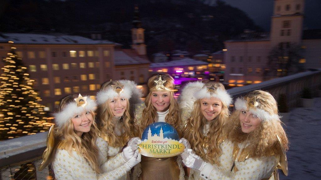 Das Christkindl und seine Engerl