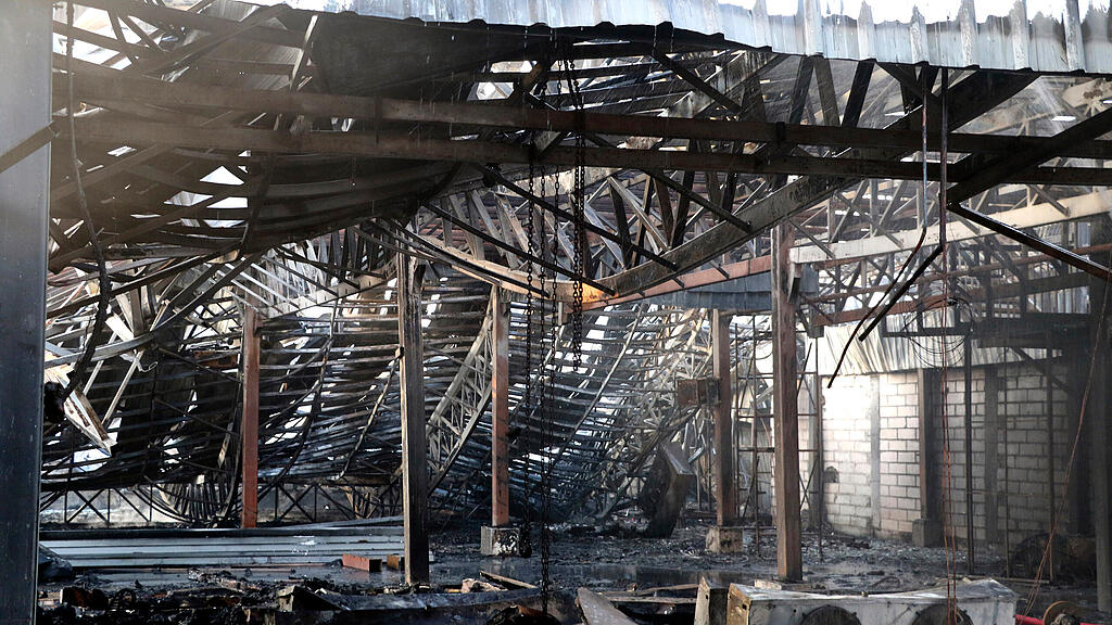 Indien: Brand in Vergn\u00fcgungspark