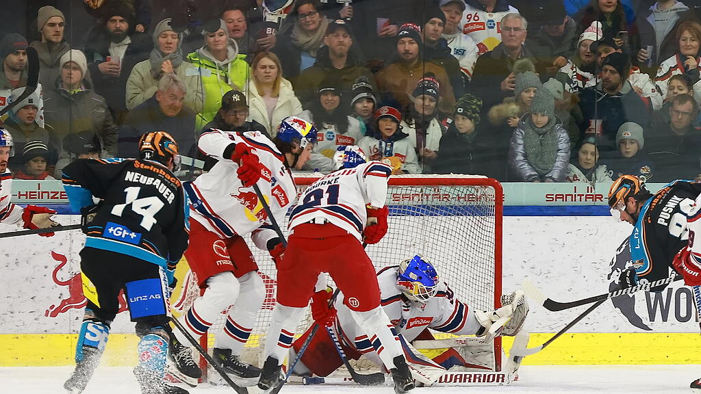 EC Red Bull Salzburg gegen Black Wings Linz