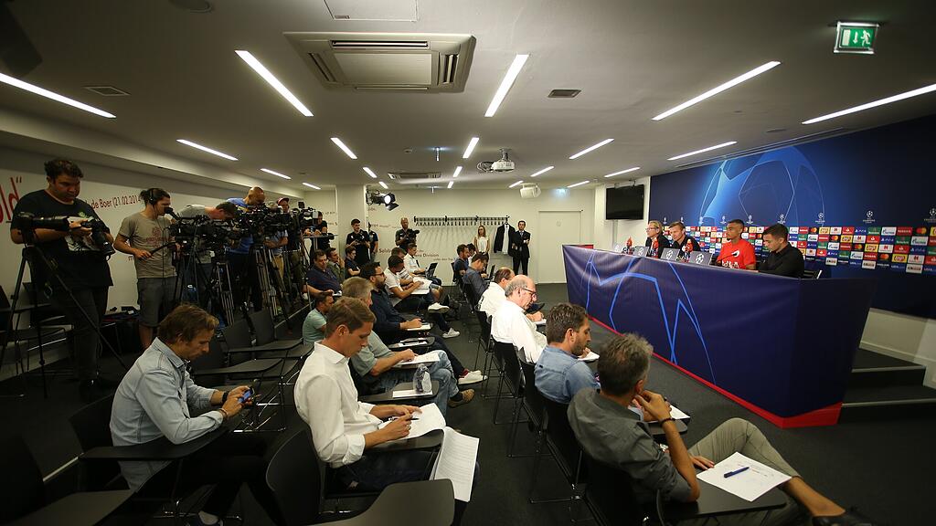 Red Bull Salzburg, Genk