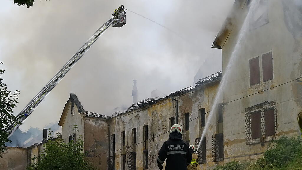 Die Brauerei in Guggental stand Sonntagfrüh in Flammen.