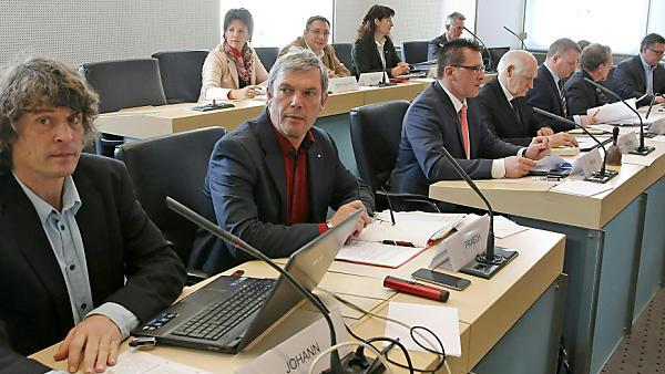 Amtssachverständige des Landes Kärnten wurden befragt