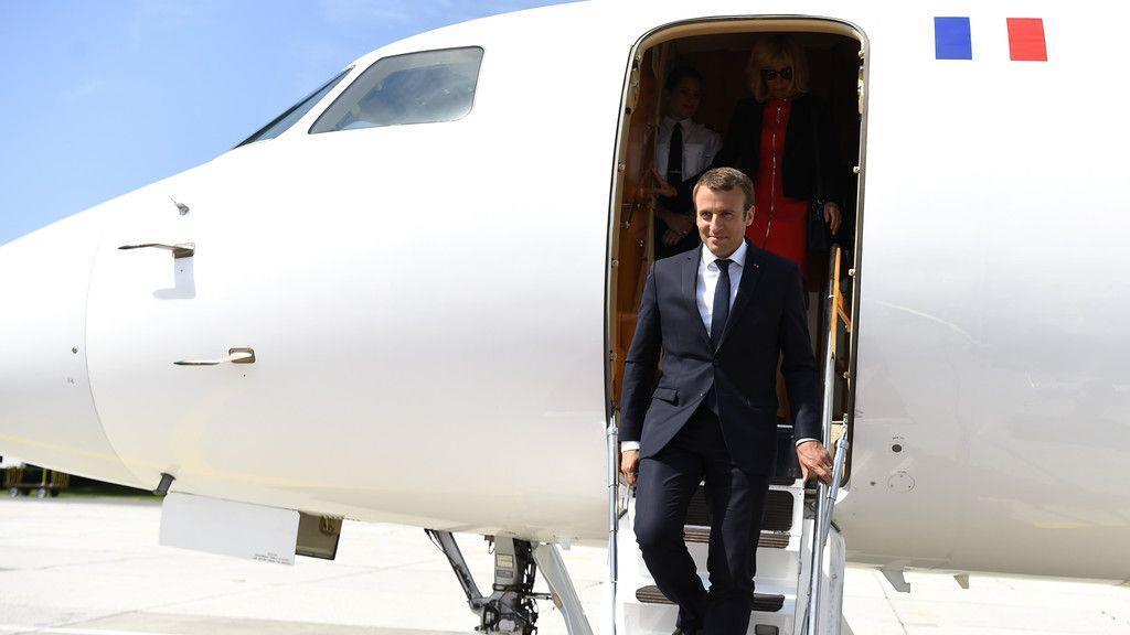 Emanuel Macron in Salzburg gelandet