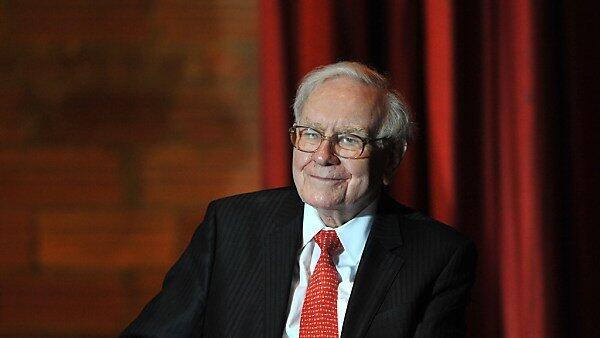 Buffett hält knapp zehn Millionen Anteilsscheine an Apple