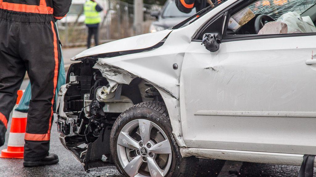 Autoüberschlag auf Innsbrucker Bundesstraße